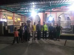 Satlantas Polres Simalungun Siagakan Personel Amankan Ibadah Sholat Tarawih di Sejumlah Masjid