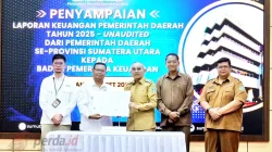 Penyerahan LKPD Simalungun 2025 oleh Bupati Anton Saragih